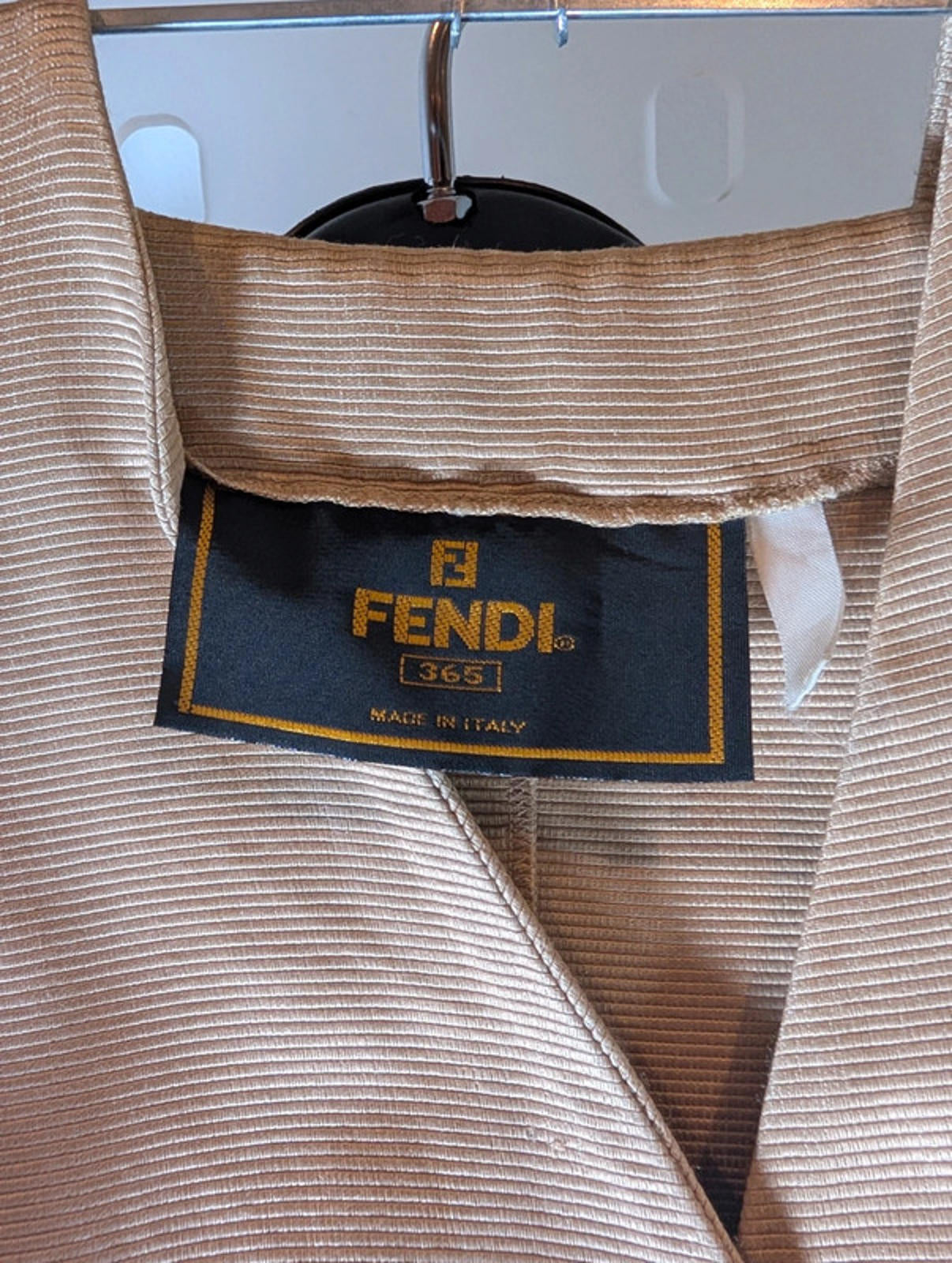 🤍 Vintage Fendi halterneck dress – imperfect