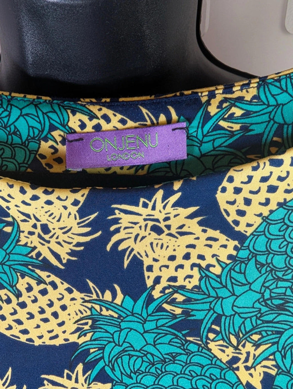 🍍 Onjenu pineapple print stretch dress