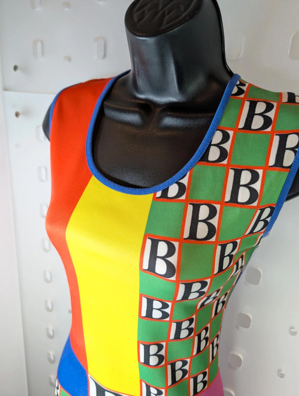 Bulgarini Vibrant Panelled Stretch Bodycon Dress Size M