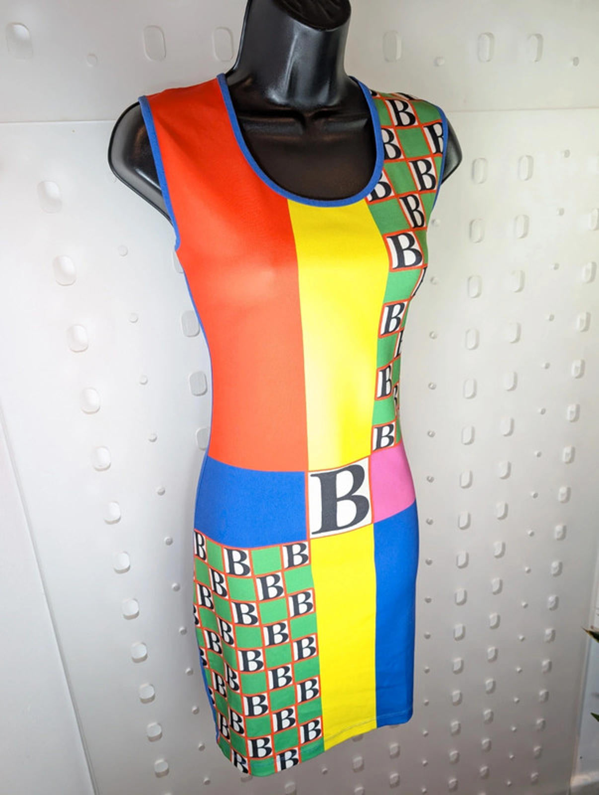Bulgarini Vibrant Panelled Stretch Bodycon Dress Size M