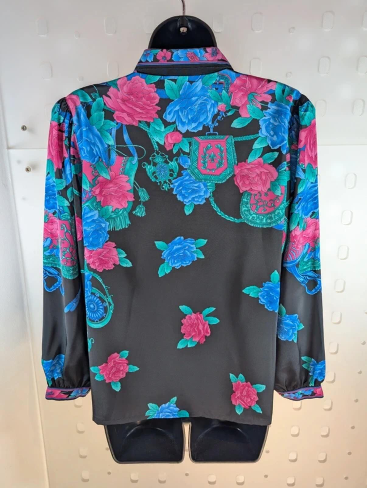 Dae Ho Vintage Floral Equestrian Blouse – Black – Puff Sleeve – UK 10/12