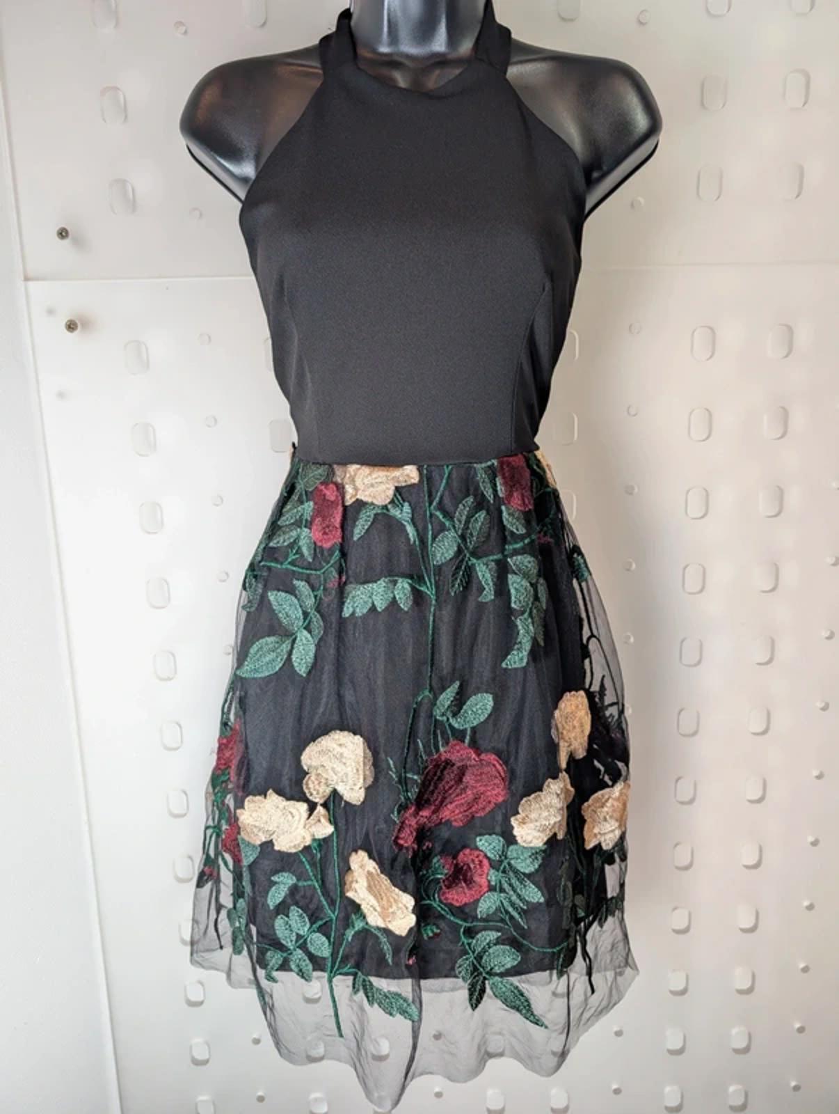 Ada Gatti Halter Neck Embroidered Dress (Made in Italy) Size S