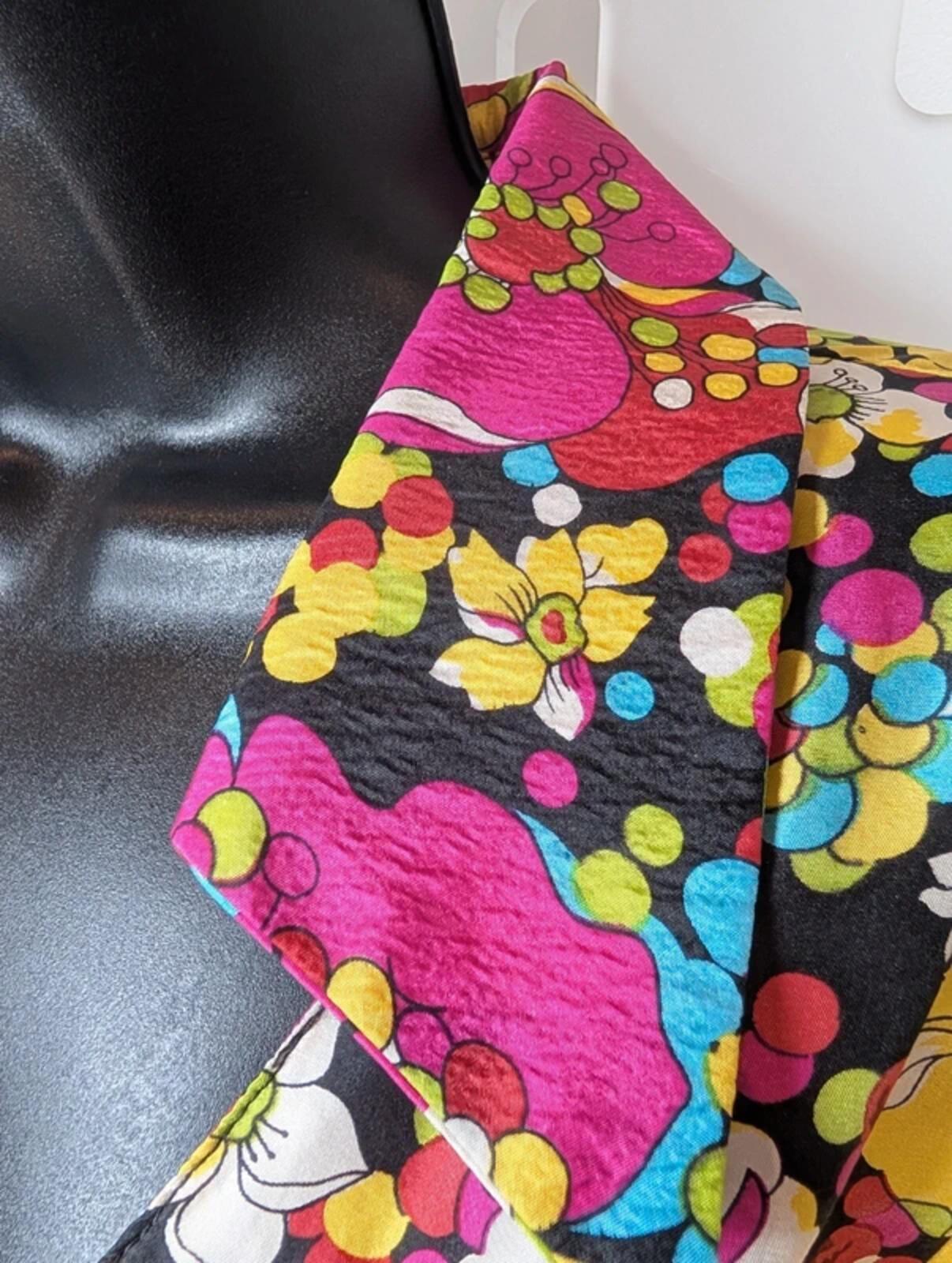 Axara Paris Silk Blouse XS Colourful Print Statement Collar Fitted 70s Inspired