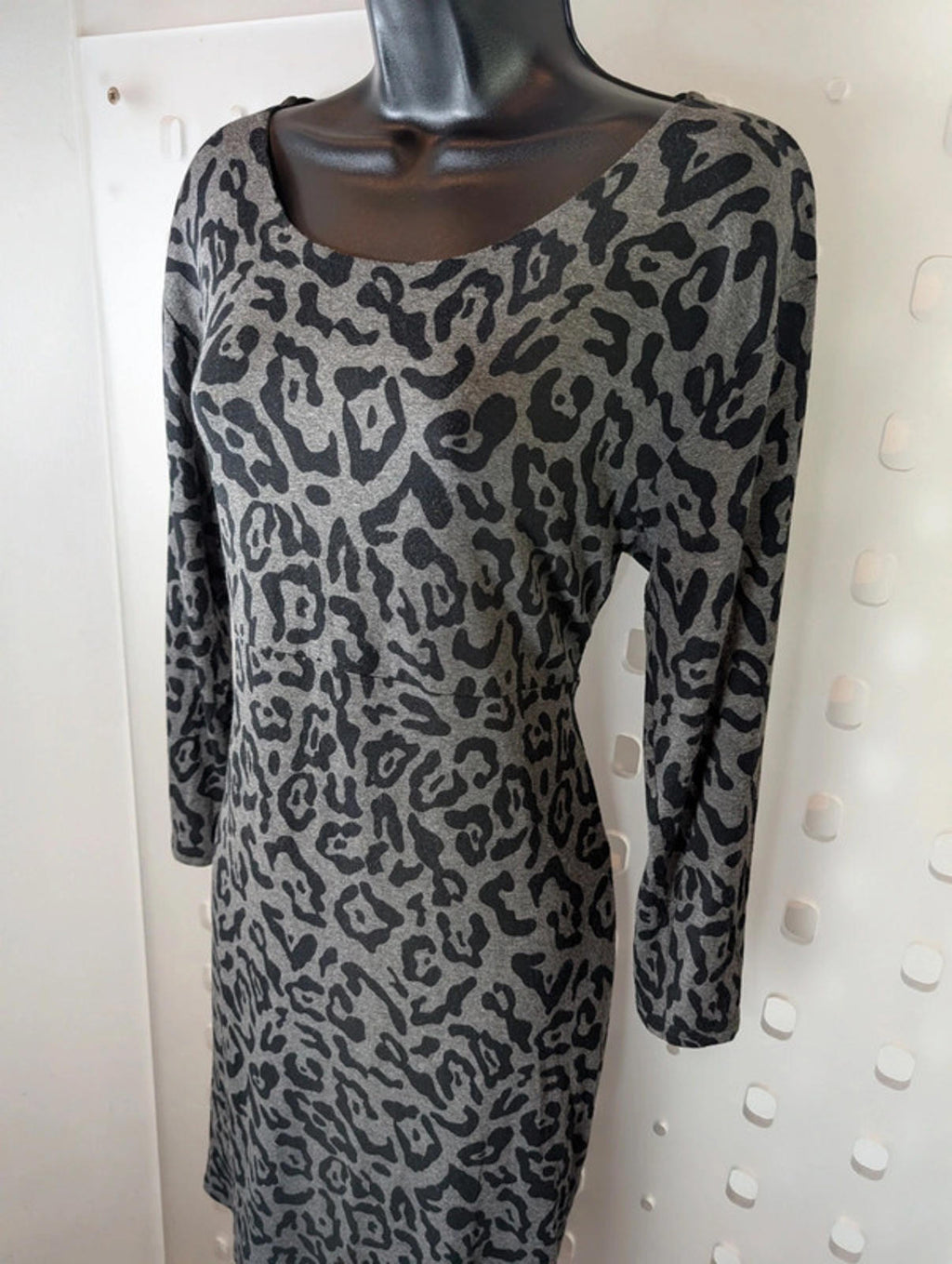 Masai Leopard Jersey Midi Dress with Pockets – Size L