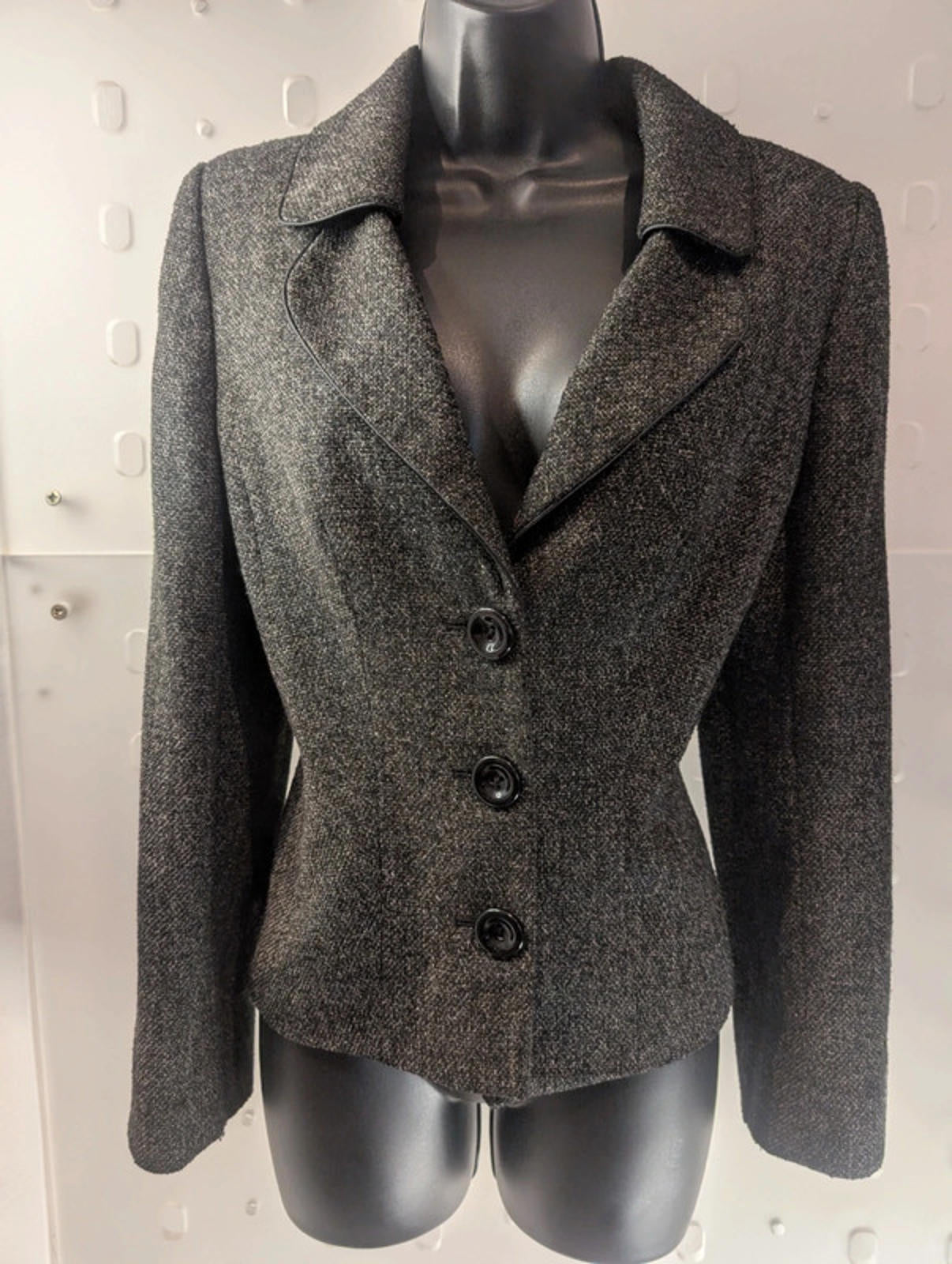 Country Casuals grey tweed fitted jacket – size 10